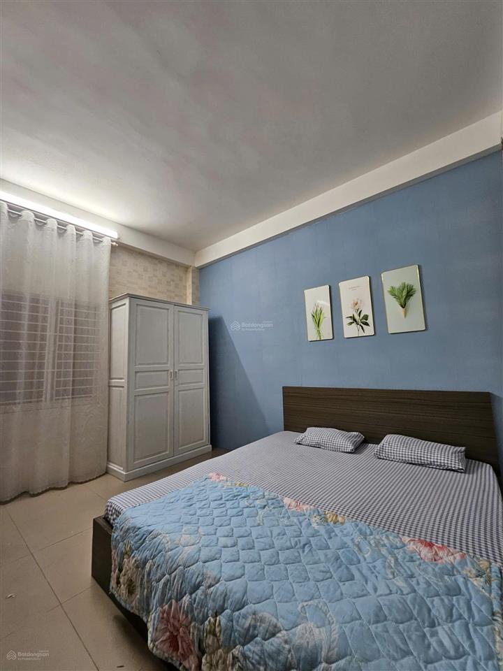 Cho thuê nhà 3 tầng nguyễn xiển, gần minh mạng, crowne  thiết kế 5 phòng ngủ, 3 wc, bếp rộng =