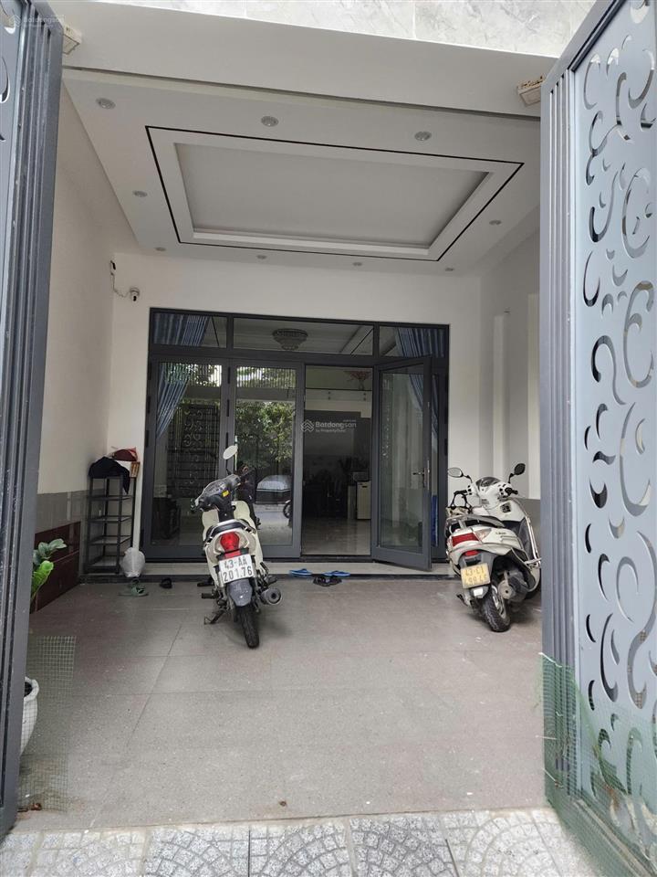Cho thuê nhà 3 tầng mặt tiền đoàn khuê, nam việt á, 5 phòng ngủ full nội thất