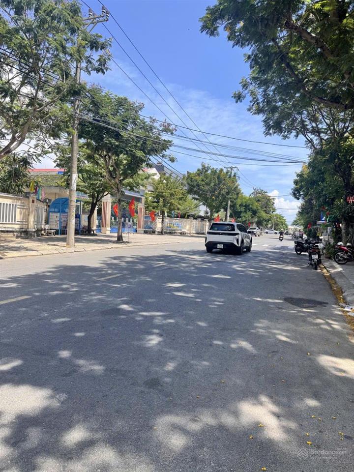 Bán đất đường lưu đình chất, p. hòa hải, q. ngũ hành sơn. dt  90m , 5mx18m