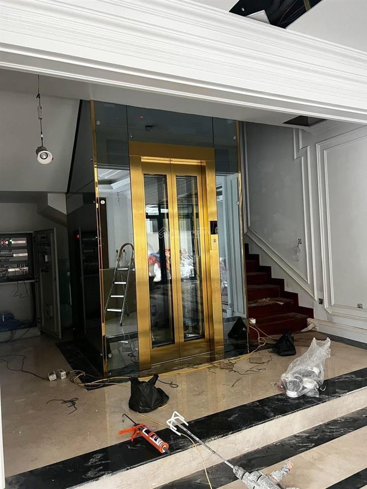 Bán biệt thự vinhomes gardenia đường đôi khu khép kín barie 285m nhà mới full nội thất bảo vệ 24/24