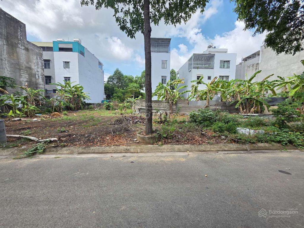 Chủ cần tiền hạ giá  chỉ hơn 4 tỷ cho nền đất ngay tại làng đại học quốc gia có một không hai