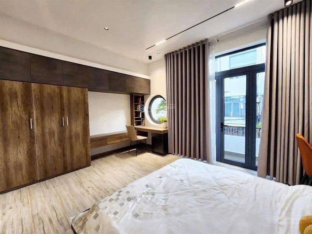 Chủ đi nước ngoài để lại siêu phẩm nhà đẹp 1 căn ngay tại bình chánh