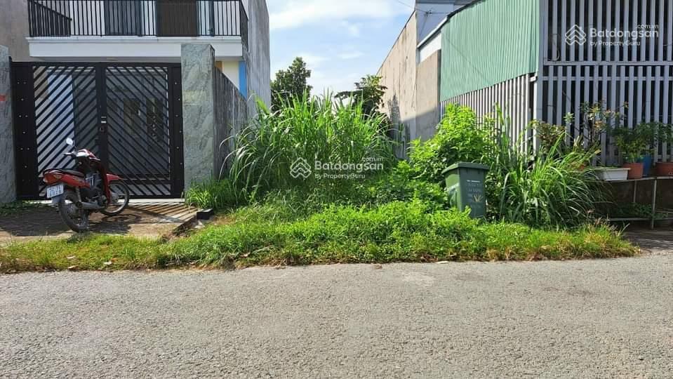 Đất chính chủ kẹt tiền bán gấp lô đất gần nhà phan văn khải gần khu đất của vingroup  shr giá tốt