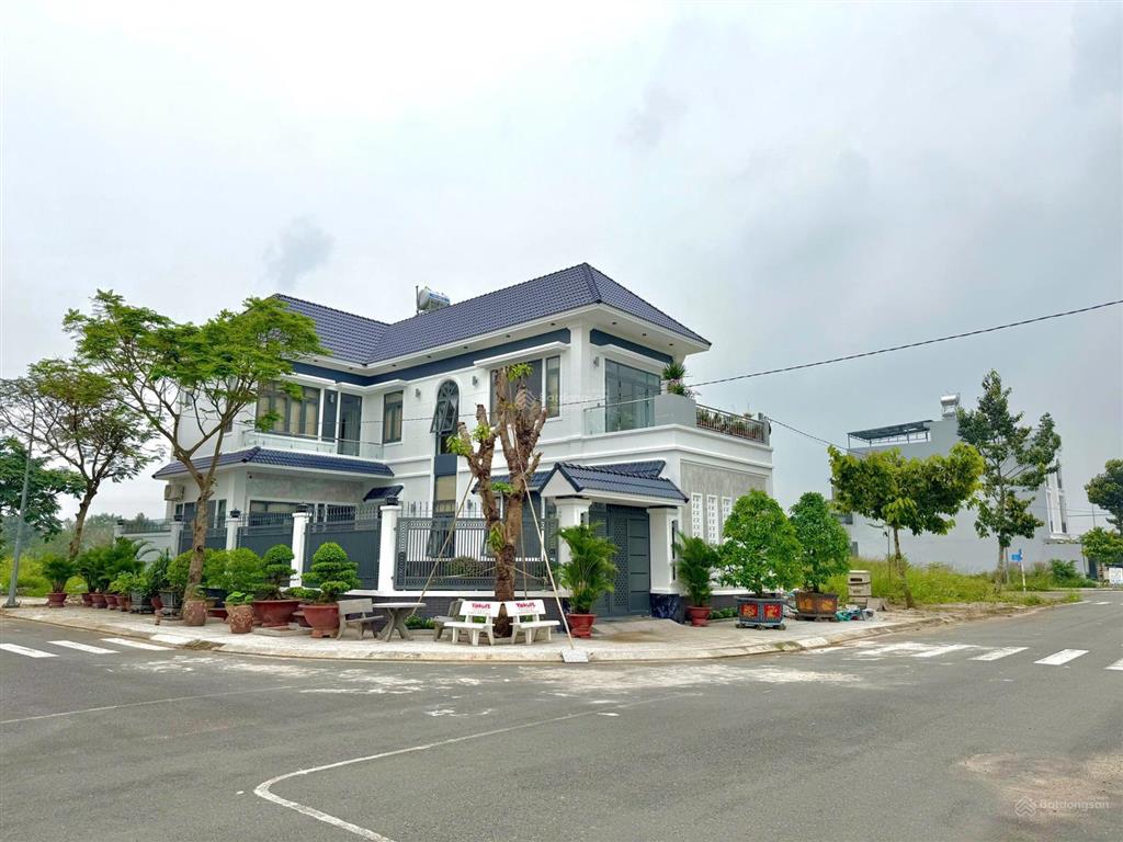 Đất nền siêu đẹp giá rẻ ngay mt ql1a, lê duẩn  shr sang tên công chứng ngay