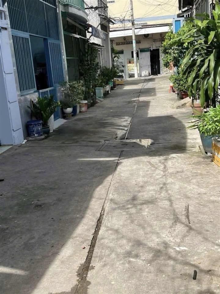 Vip, 48m2, 3 tầng, nhà hẻm xe hơi lê văn quới, miếu gò xoài, bình tân, chỉ 4 tỷ