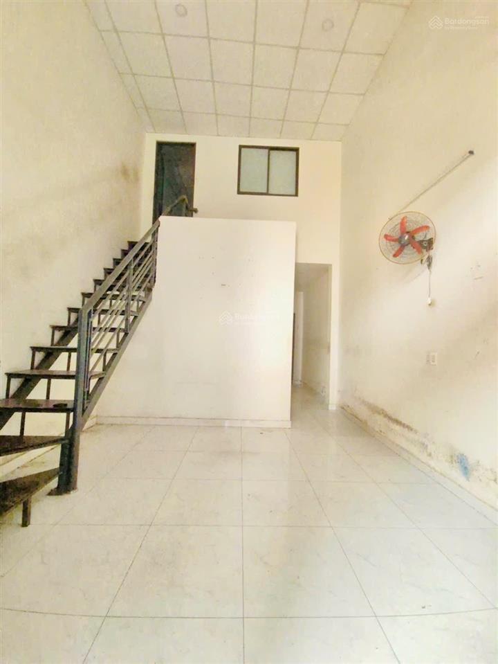 Sát mặt tiền tô hiệu, 45m2, 2 mặt hẻm 4m, 2 tầng, nhỉnh 4 tỷ