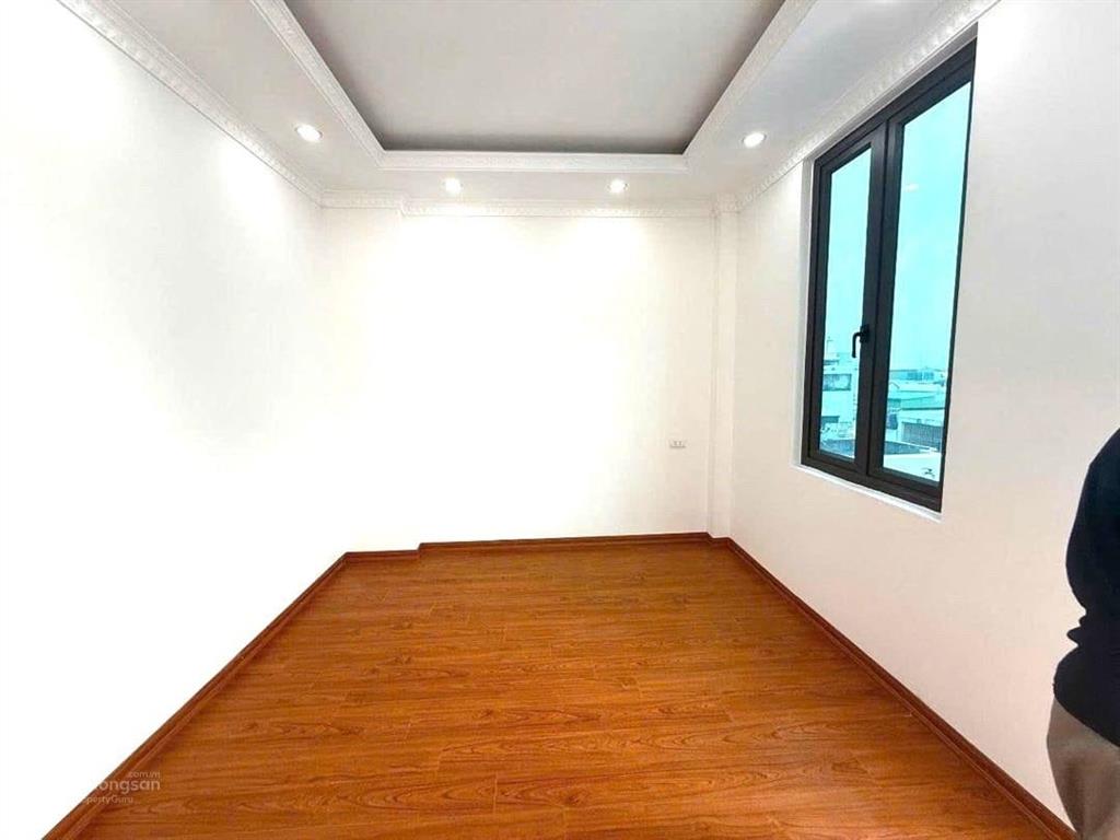 Bán gấp nr 39m2, 4pn, 5wc tại tam trinh, yên sở, hoàng mai, 11 tỷ vnd