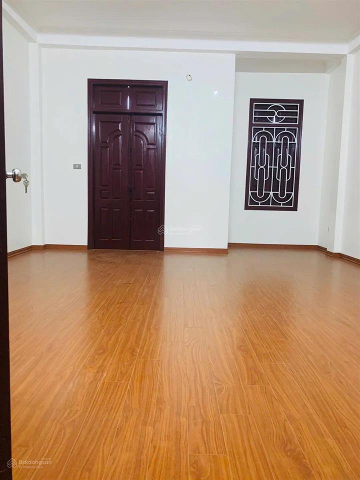 Nhà 2 mặt ngõ phân lô  view công viên gara ô tô vị trí trung tâm hạ tầng phát triển.