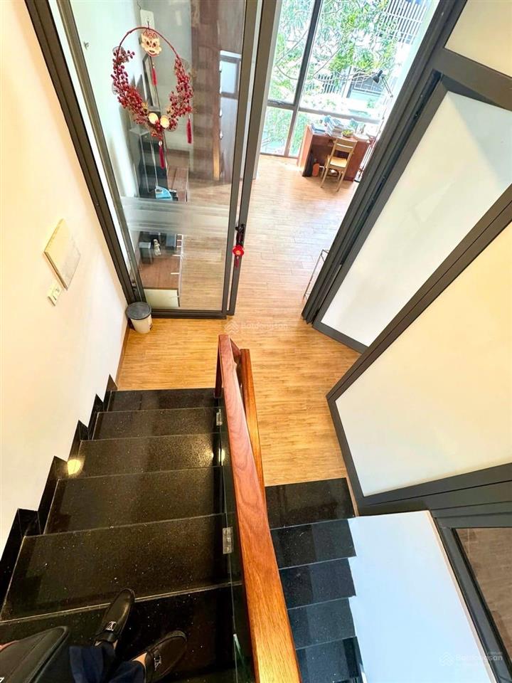 Bán nhà ở lĩnh nam, 33,3 tỷ, 75m2, pháp lý đầy đủ, nội thất cơ bản
