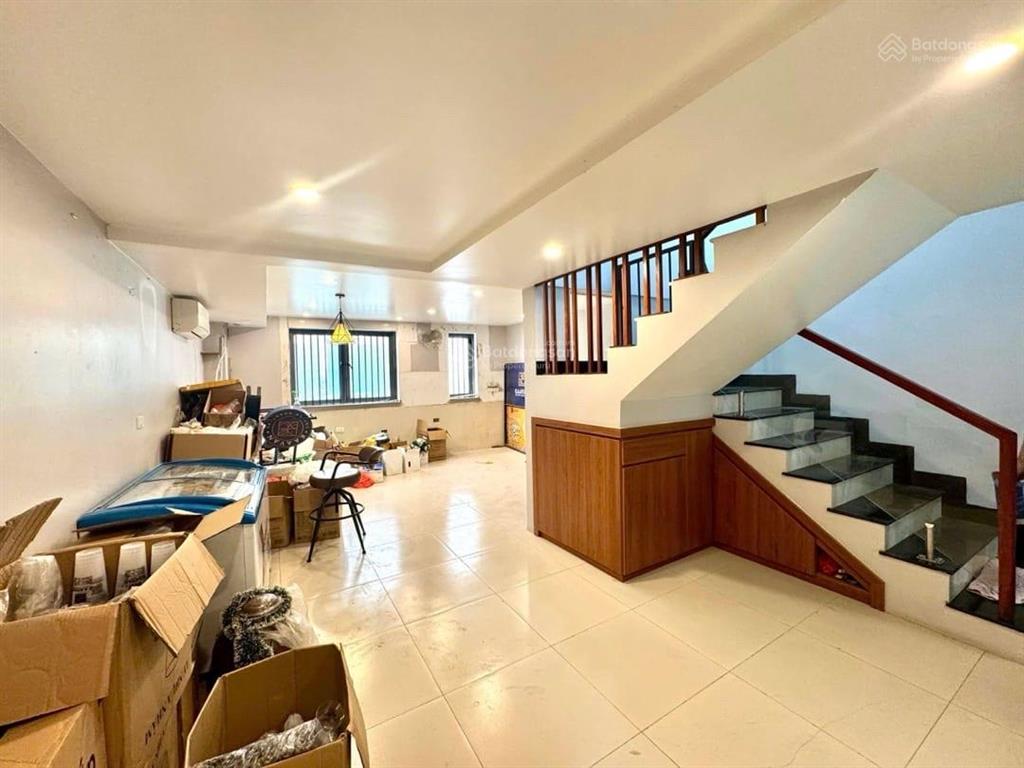 Cần bán shophouse trong kđt gamuda 75m2 x 5t có vỉa hè đường trước nhà 2 làn xe oto