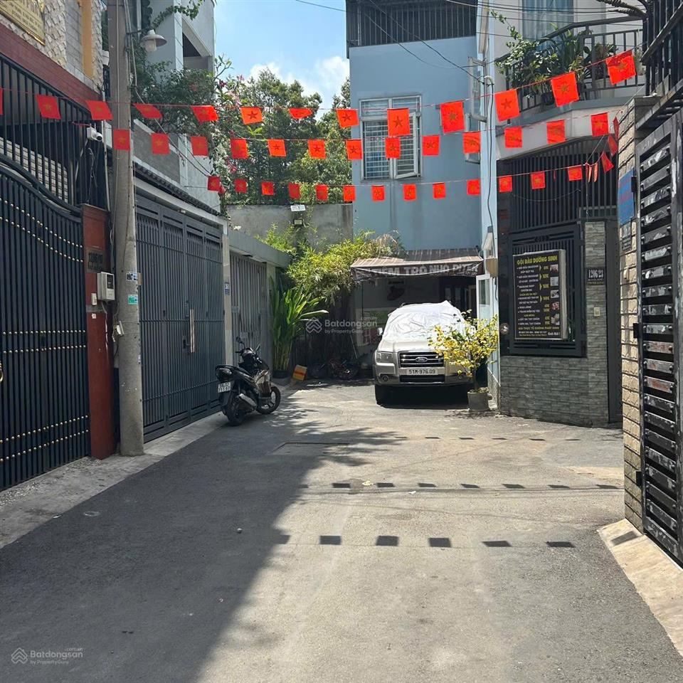 Đất full thổ cư hxh ngay góc hoàng diệu  xd tự do  kdc dân trí đồng bộ  dt 56,4m2 ngang 4m