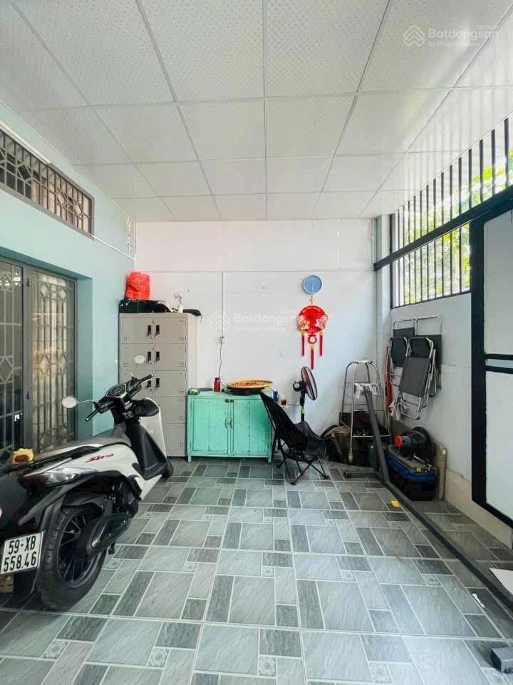 Nhà hẻm xe hơi lý tế xuyên  dt 65m2 ngang 5.2m gần trường học  kdc yên tĩnh cao ráo