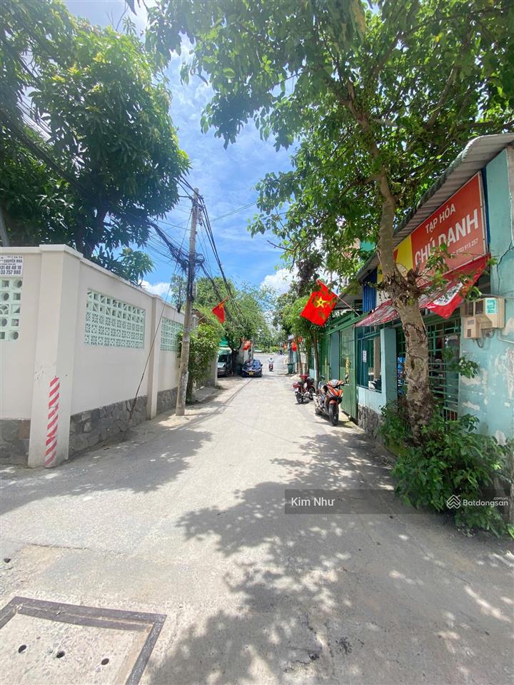 Bán lô đất đẹp sát ga metro ngang 5m  full thổ cư  xd tự do  kdc đồng bộ dân trí  dt 89m2