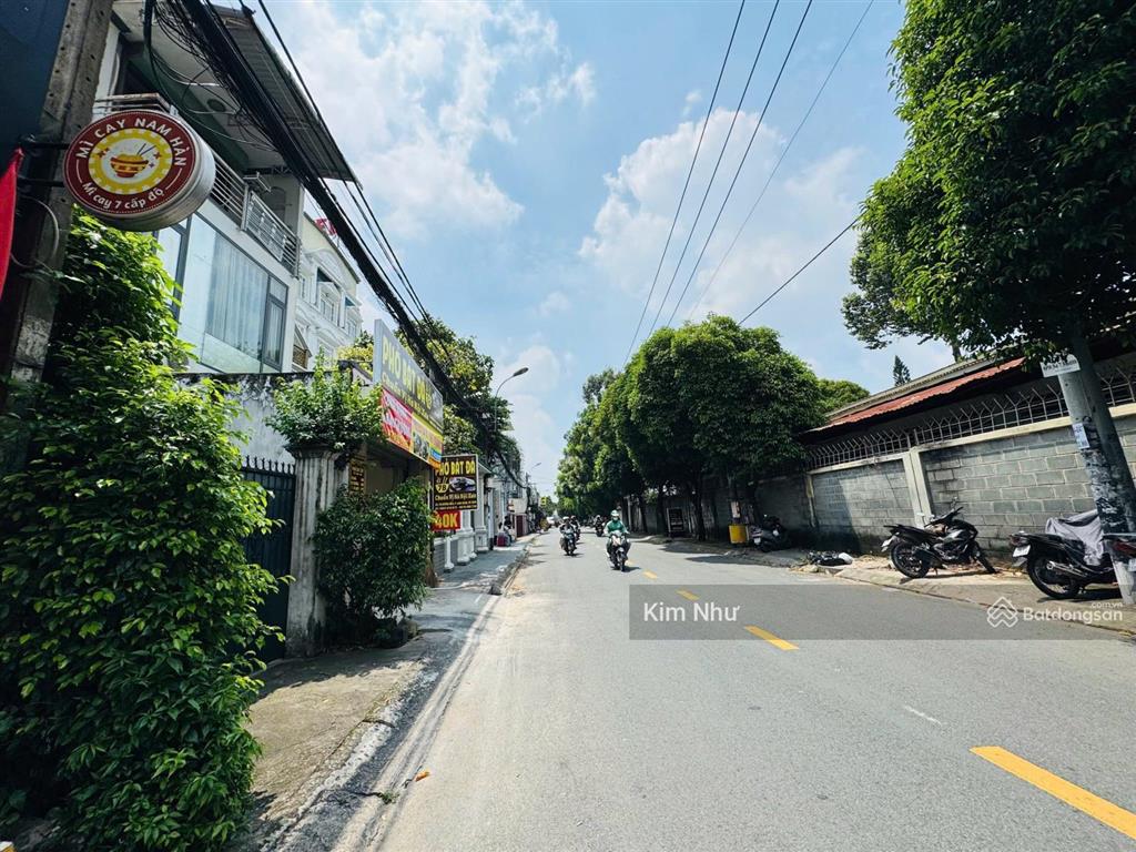 Bán nhà mặt tiền kinh doanh đs  ngay đ. linh trungvị trí vàng khu trung tâm sầm uất  ngang 4.2m