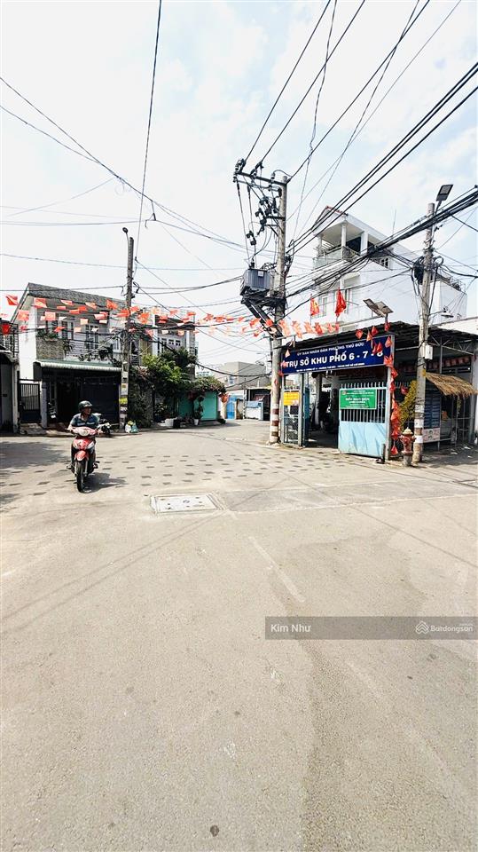 Post chdv góc 2 mt thoáng ngang 5.5m chỉ 100m ra dh ngân hàng  gpxd hầm 5 tầng rất an ninh dân tri