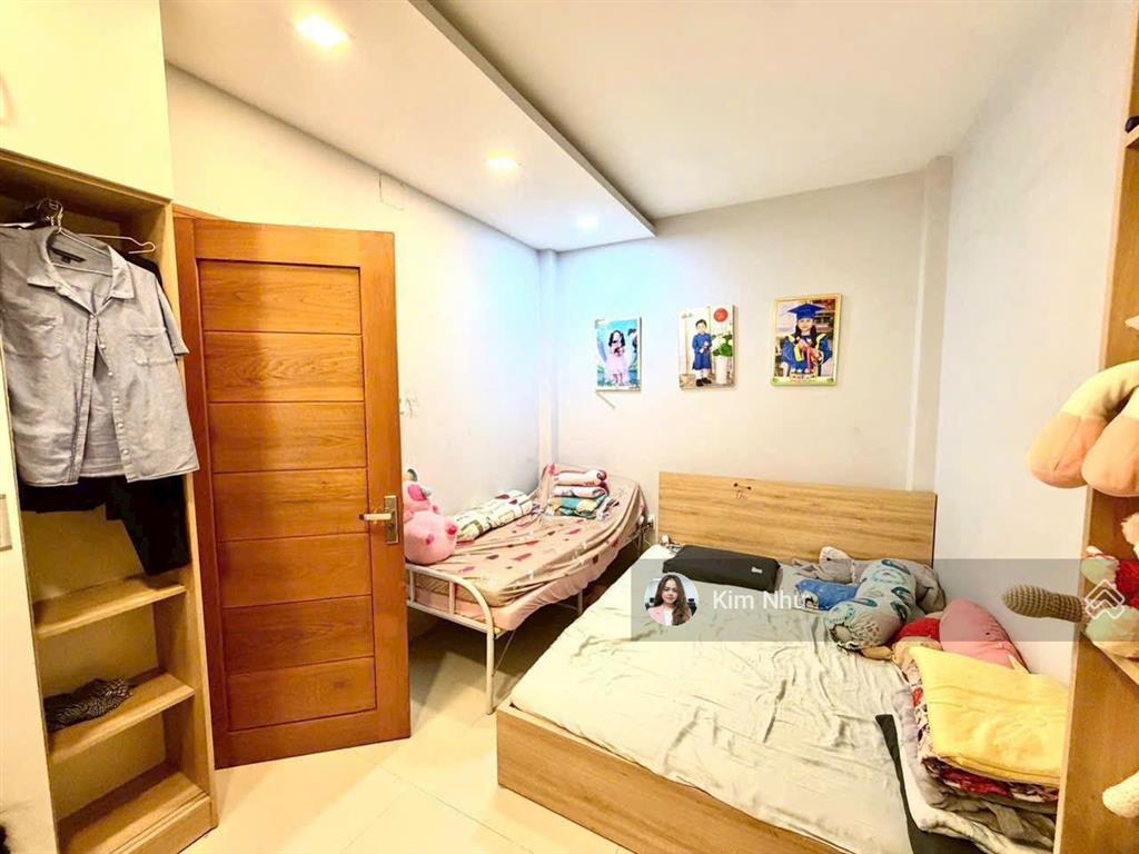 Siêu hạ giá mùa lãi  nhà 2 tầng kiên cố  ngang 6.2m  ô tô ngủ trong nhà  kdc an ninh đồng bộ