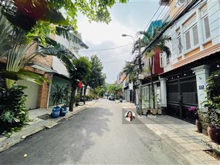 Đất mặt tiền công viên  ngang 5m  sẵn lề tiện kinh doanh đa ngành  vuông như a4  tặng cấp 4