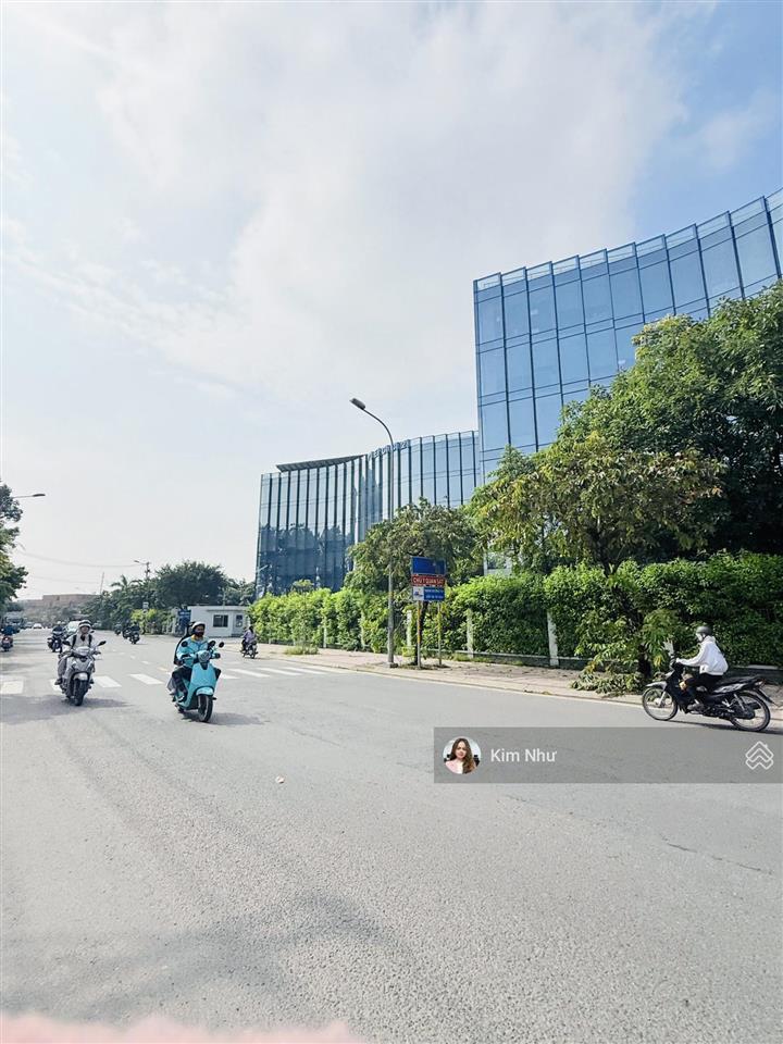 Sát ga metro bình thái  góc 2 mặt tiền ngang 7m  gpxd hầm 4 tầng