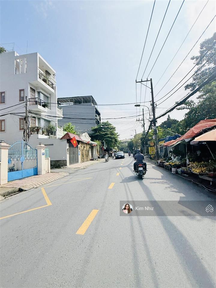 Sát ga metro bình thái  góc 2 mặt tiền ngang 7m  gpxd hầm 4 tầng