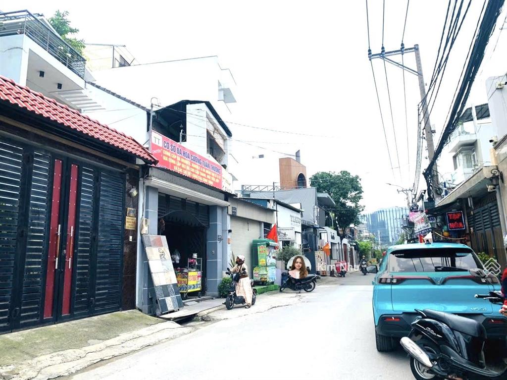 Mặt tiền kd cách ga metro 500m  ngang 9m nở hậu tài lộc  dt 339.5m2  gpxd hầm 7 tầng nổi