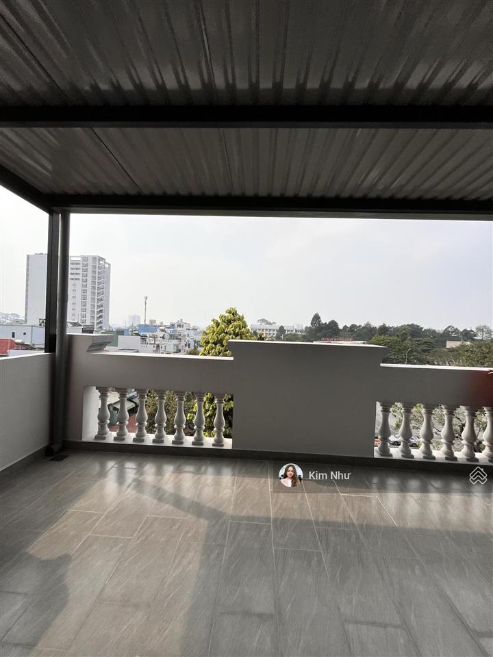 2 trong 1  full công năng!!!
nhà 4 tầng mới lengkeng  ngay đh cảnh sát  tối ưu để ở kèm cho thuê