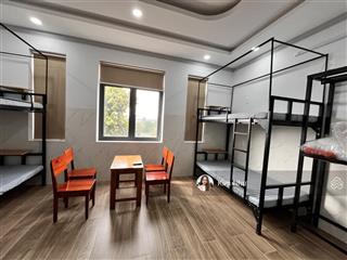 2 trong 1  full công năng!!!
nhà 4 tầng mới lengkeng  ngay đh cảnh sát  tối ưu để ở kèm cho thuê