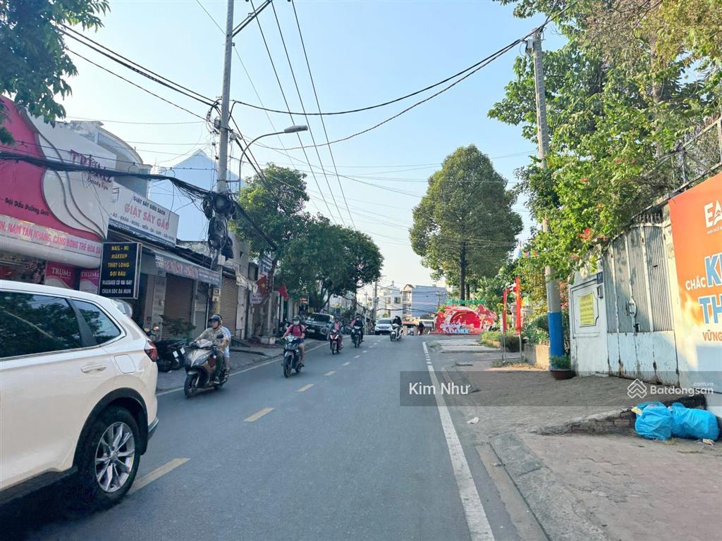 Giải cứu chủ thoát khỏi cảnh ngộp bank! mặt tiền đường ngang 6m  ngay ủy ban phường  sầm uất