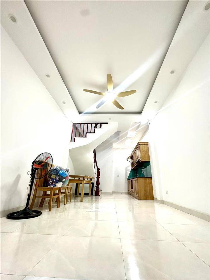 Chính chủ bán nhà kđt văn khê, hà đông 35m2 x 5t, ô tô, ngõ trước nhà 4m