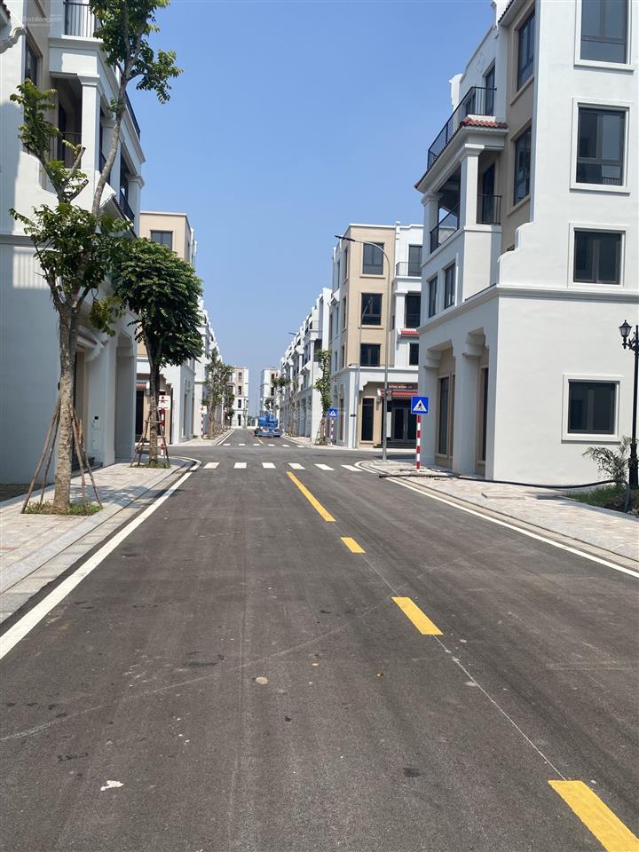 Chính chủ cần cho thuê biệt thự liền kề 96m2 tại vinhomes đan phượng chỉ 15 tr/tháng