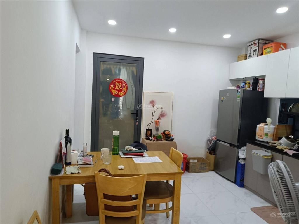 Bán nhà đẹp phạm thế hiển p6 q8  hẻm thông  2 tầng 3pn  63m2 ( 4.7m x 15m ) nở hậu  nhỉnh 5 tỷ.