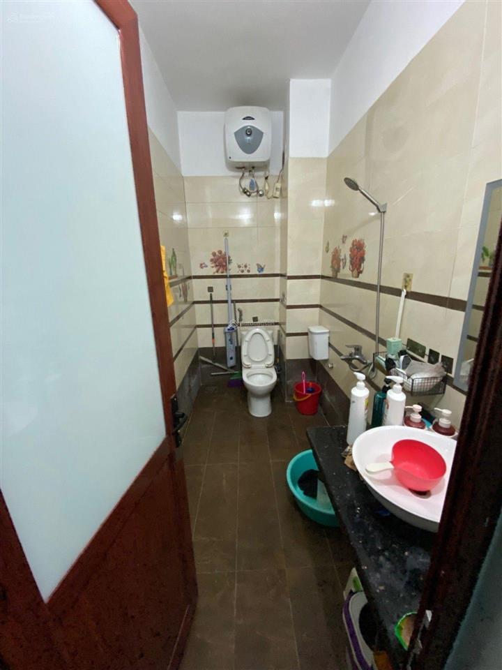 Xuân phương 95m  3 tầng  kinh doanh  đường trước nhà 7 đến 9m  gần đh công nghiệp hà nội