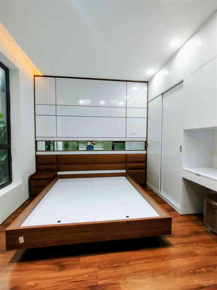 Dương nội  50m  5 tầng  cạnh hồ  500m ra aeon hà đông  500m ra đường lê trọng tấn
