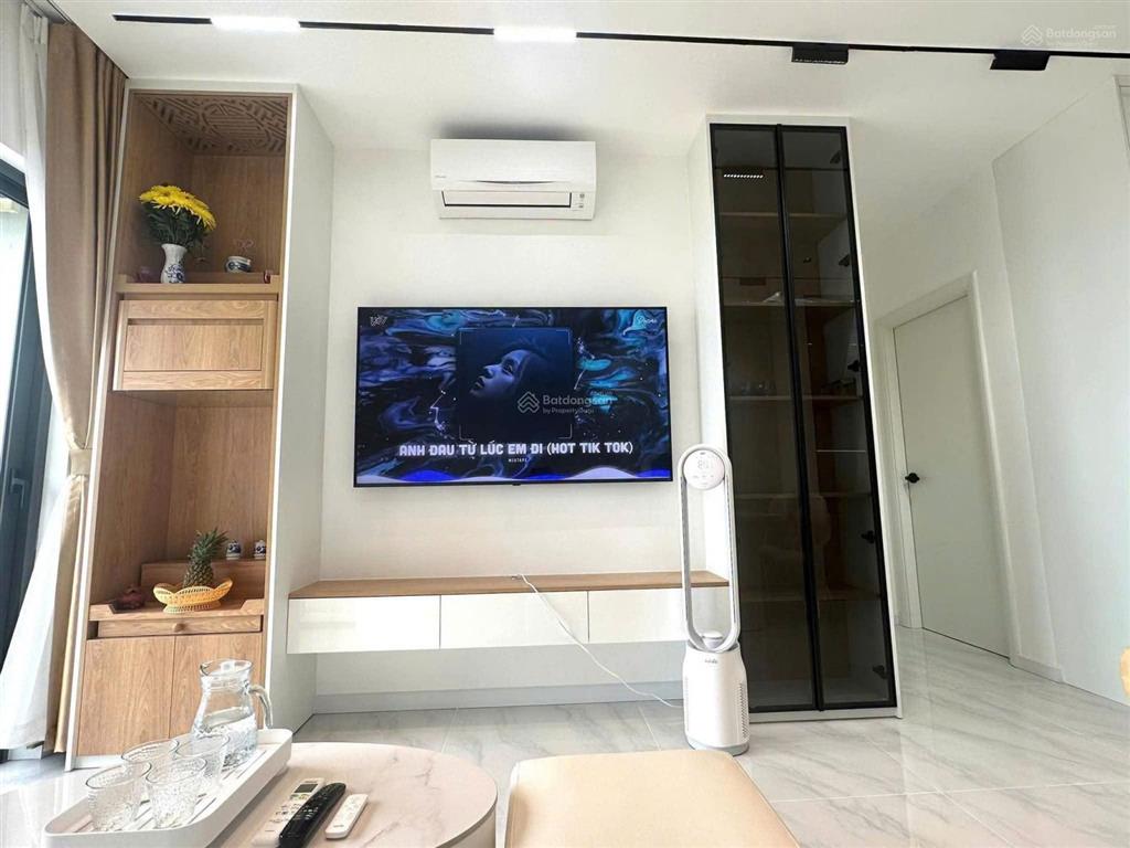 Chỉ cần trả 200 triệu là sở hữu căn hỗ 2pn 2wc, dt 70m2, mtđ trần văn giàu,di chuyển vào q1 chỉ 25p