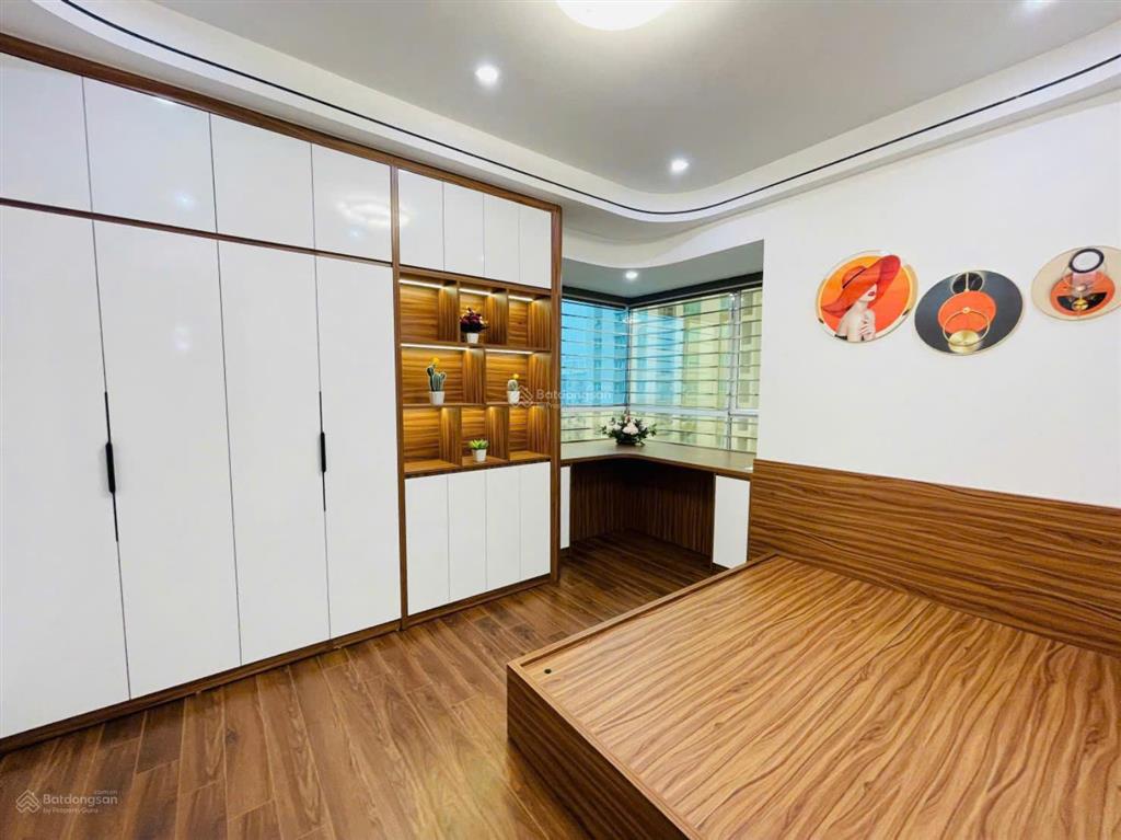 Bán cc đường nguyễn chánh 140m2, 11 tỷ, view đẹp tại nguyễn chánh, p cầu giấy, hà nội