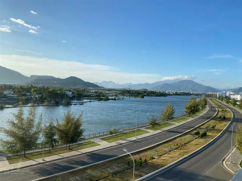 Căn góc siêu vip ct1 riverside luxury  view trực diện sông & pháo hoa