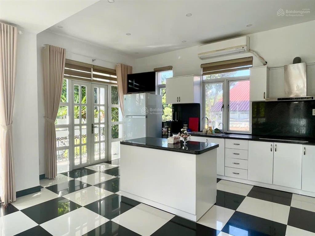 Cho thuê biệt thự góc an viên không gian sống đẳng cấp gần biển