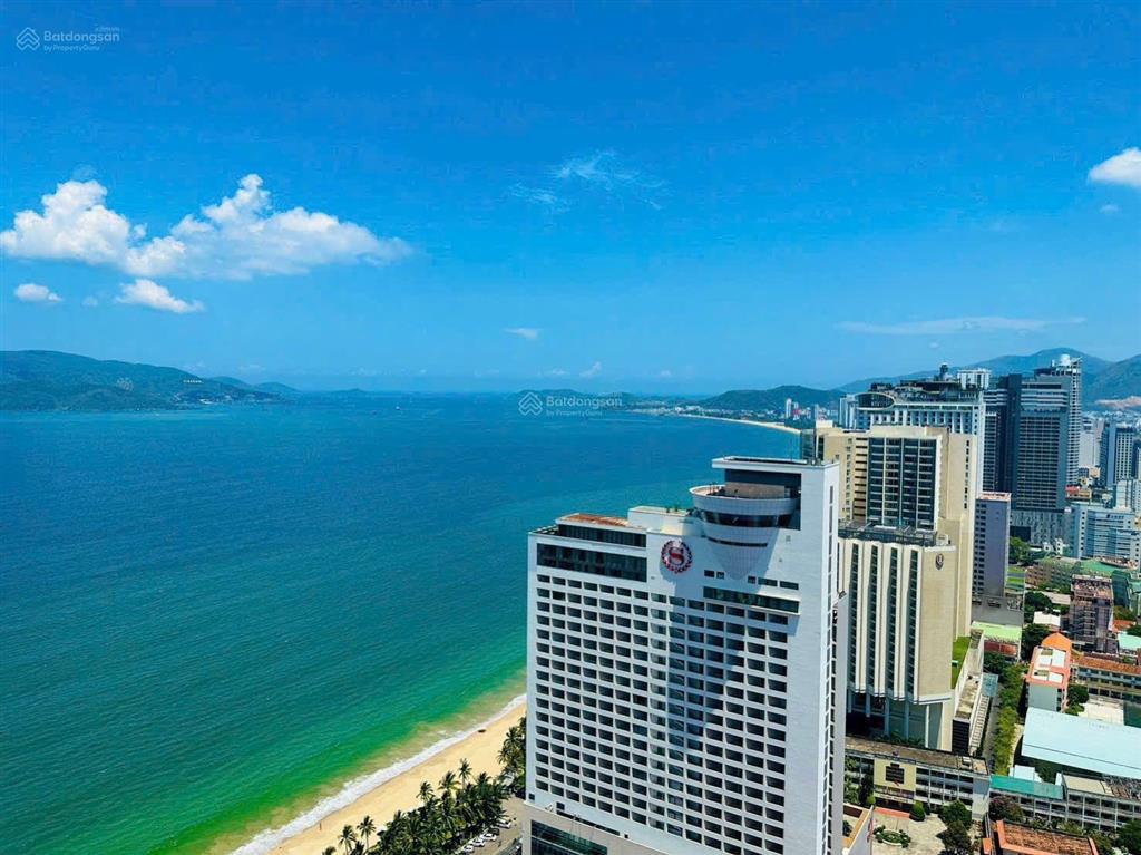 Căn góc 2 phòng ngủ căn hộ gold coast nha trang view biển có sổ hồng sở hữu lâu dài giá 8.6 tỷ