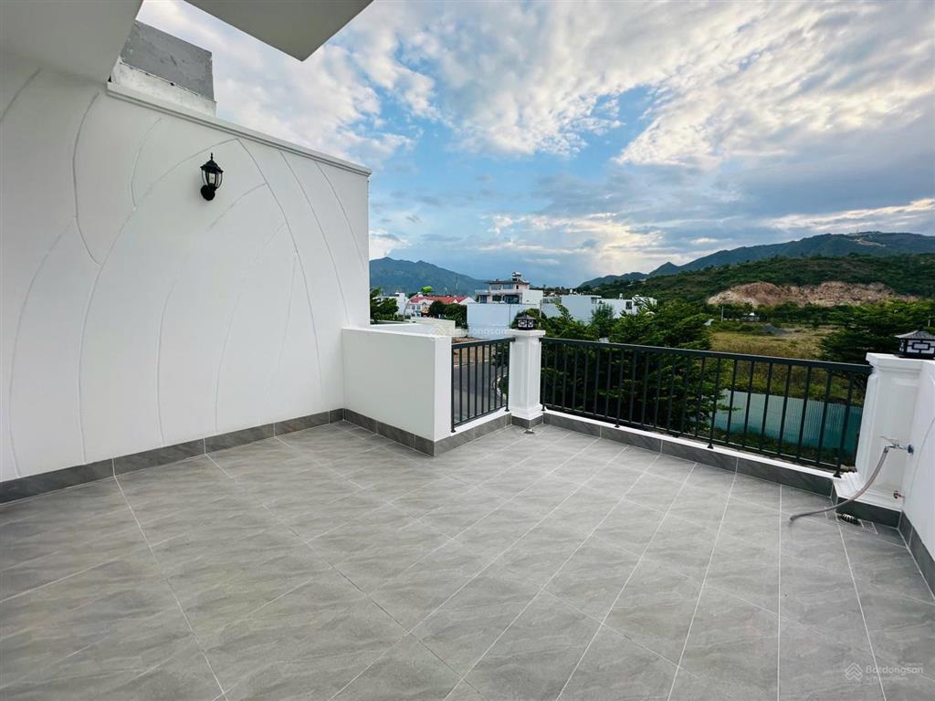 Cho thuê nhà kđt mỹ gia gói 2, nha trang