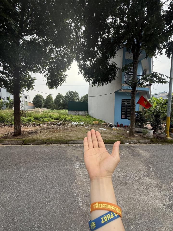 Bán đất tái định cư đh qghn lô mặt đường đôi mặt tiền 5,5m cực đẹp