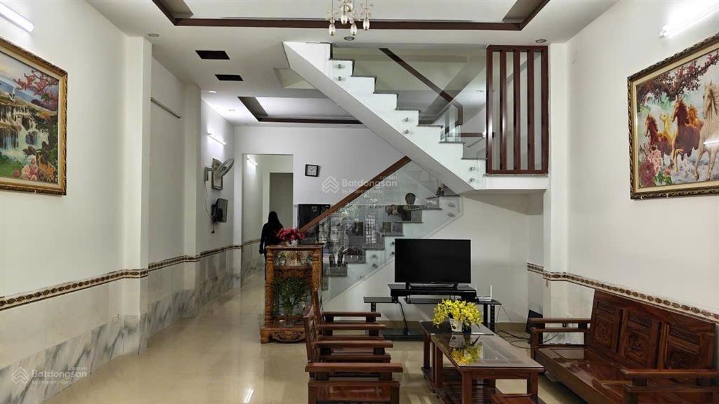 Bán nhà 2 tầng đường phước lý 10, p. hòa minh. diện tích đất 105m²