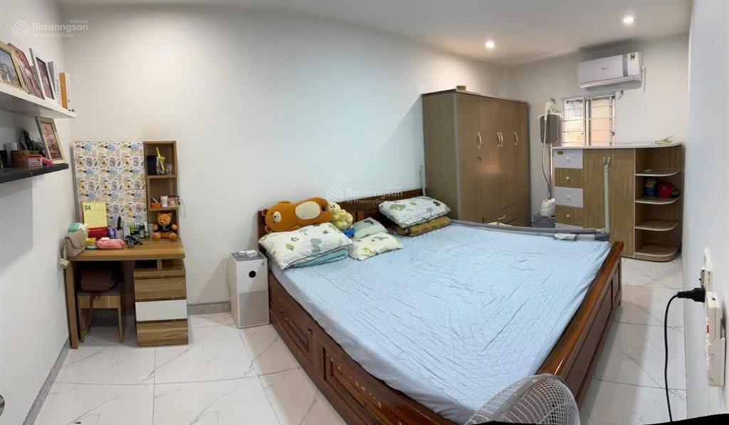 Bán nhà gác lửng kiệt hòang văn thái, p. hòa khánh nam. dt  70m , ngang 5,90m