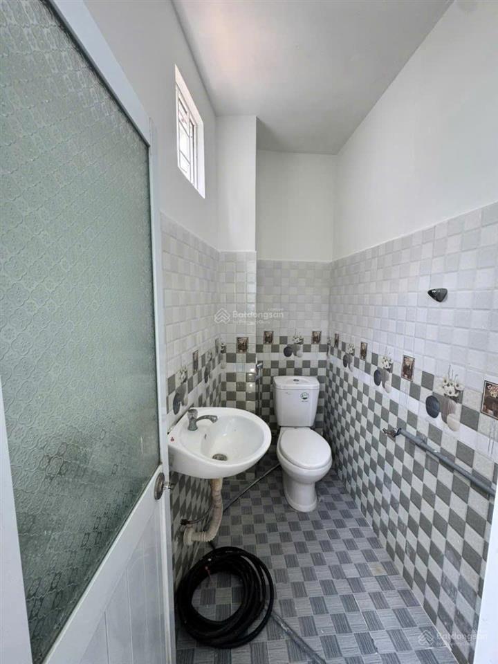 Bán nhà gác lửng kiệt hòang văn thái, p. hòa khánh nam. dt  70m , ngang 5,90m