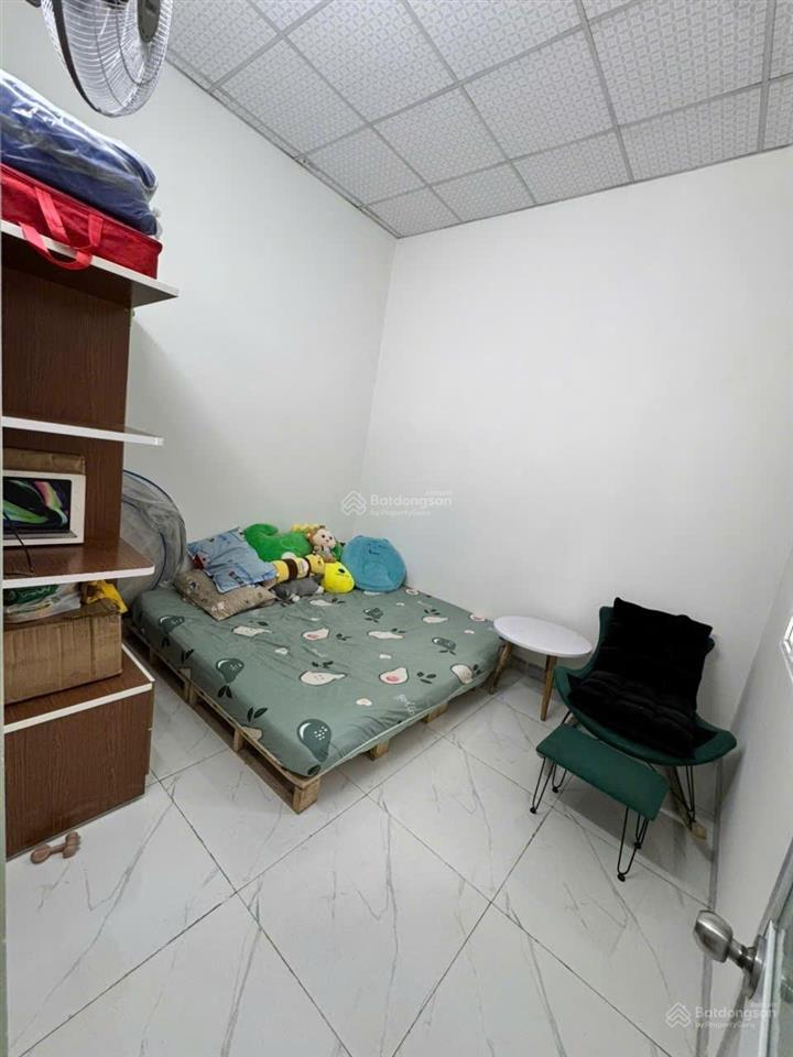 Bán nhà gác lửng kiệt hòang văn thái, p. hòa khánh nam. dt  70m , ngang 5,90m