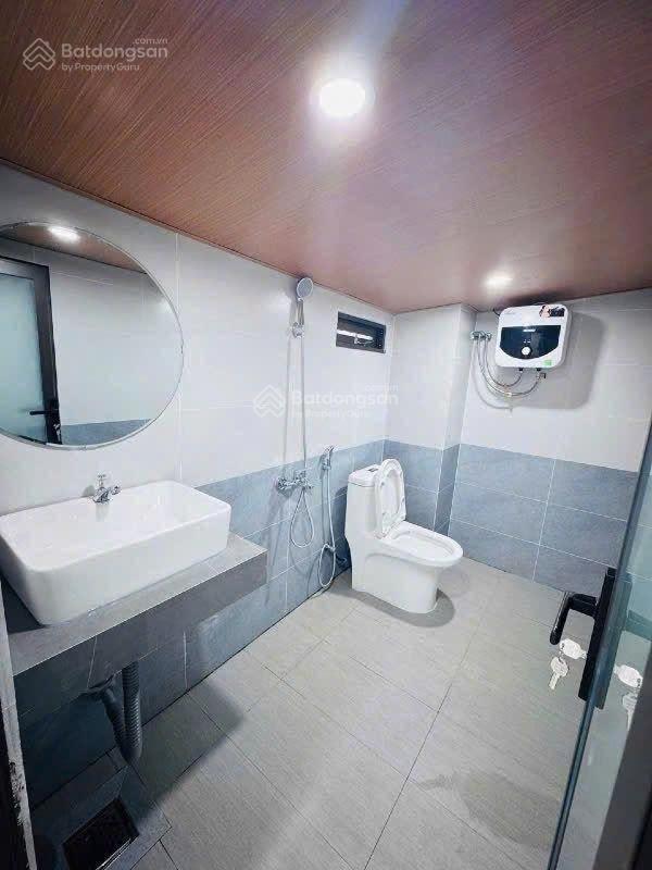 Bán nhà mê lửng mt đinh nhật tân  cẩm lệ
