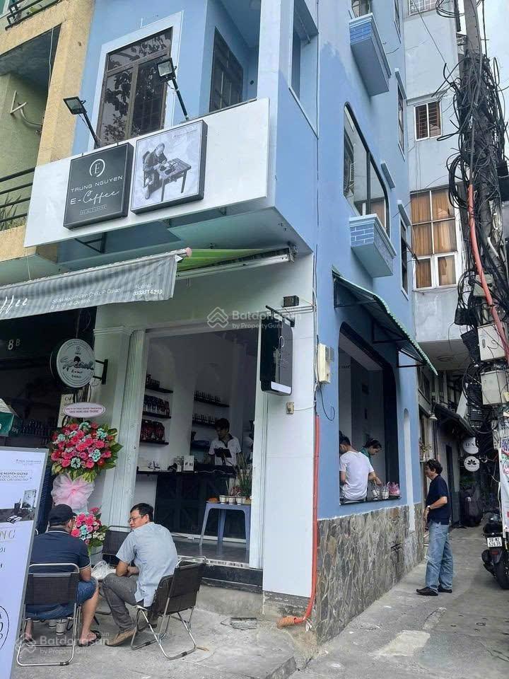 40 triệu  cho thuê nhà 2 mặt tiền nguyễn đình chiểu, quận 1