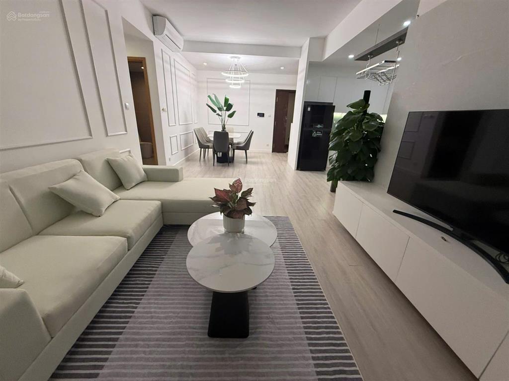 Căn hộ 40m2 cho thuê nhà đầy đủ nội thất giá 10 triệu   0706 334 *** tú