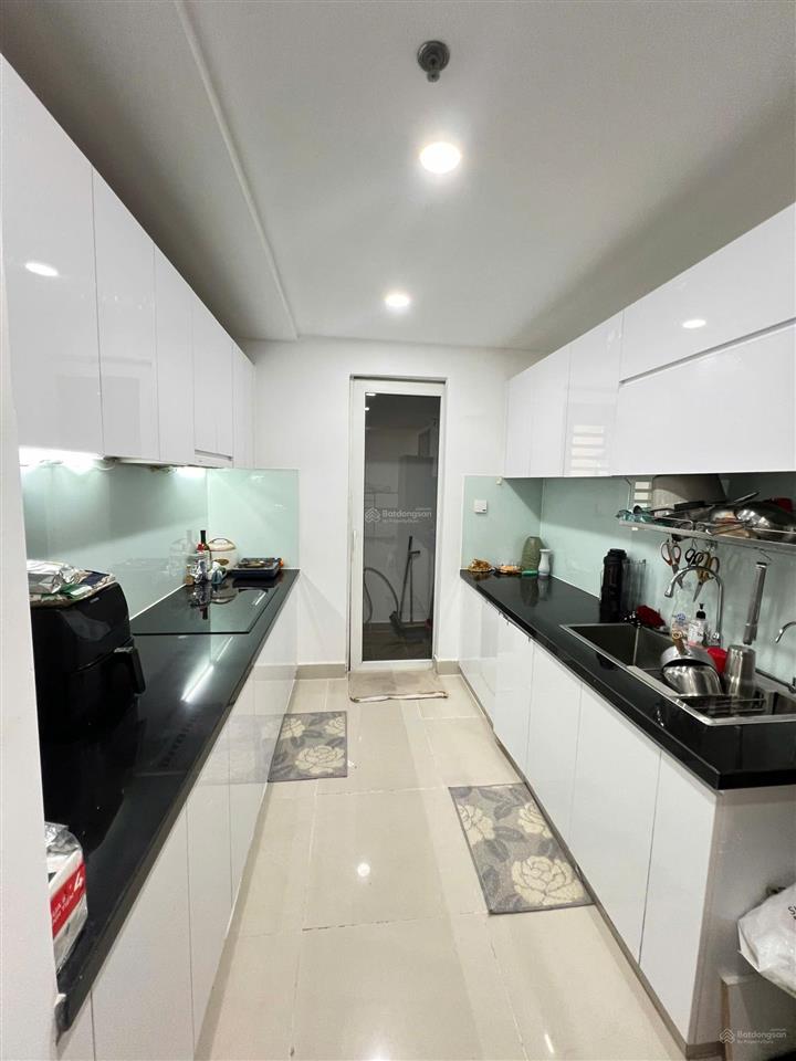 Chính chủ cần cho thuê căn hộ 3 phòng ngủ 2 wc   0706 334 *** tú
