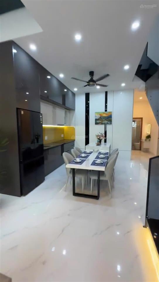 Cần bán gấp nhà kdc t30 bình hưng đang cho thuê 14 triệu/tháng giá chỉ 982 triệu
