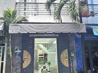Anh hai em đi nước ngoài nên bán nhà, 1 tỷ 350 triệu sổ riêng, còn thương lượng, tân kiên/tphcm