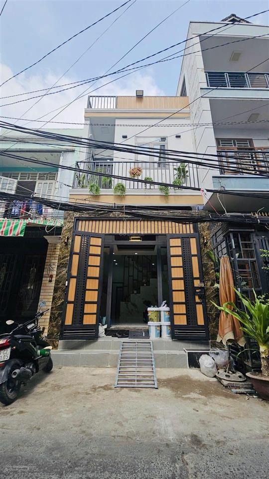 Chủ gửi bán căn nhà với giá rẻ 1tỷ200tr sổ riêng, còn thương lượng, hỗ trợ trả góp 46tr/tháng.